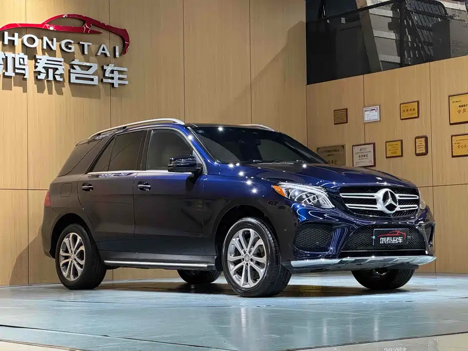 Mercedes-Benz GLE Mercedes-Benz GLE