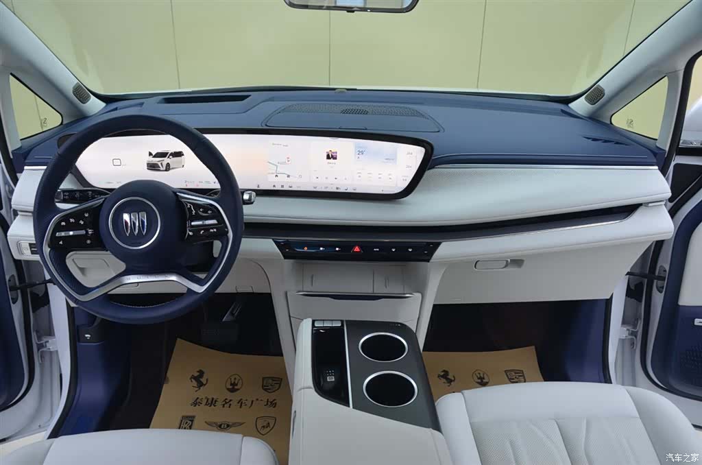 Buick GL8, 2025 6