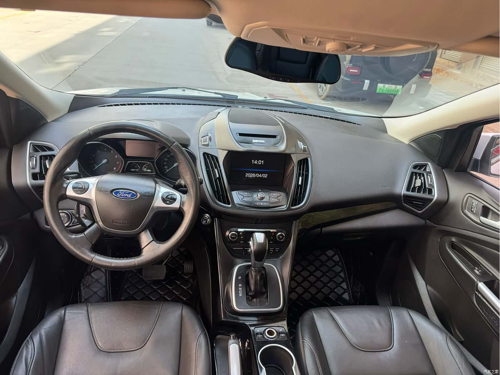 Ford Kuga, 2014 8
