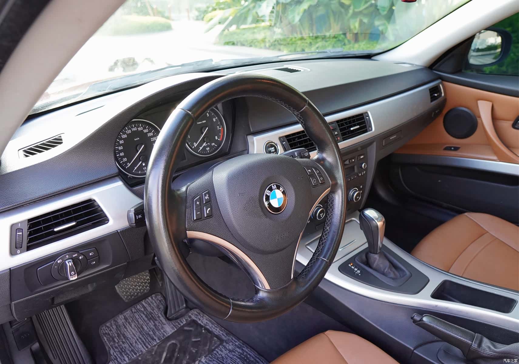 BMW 3 Series, 2010 14