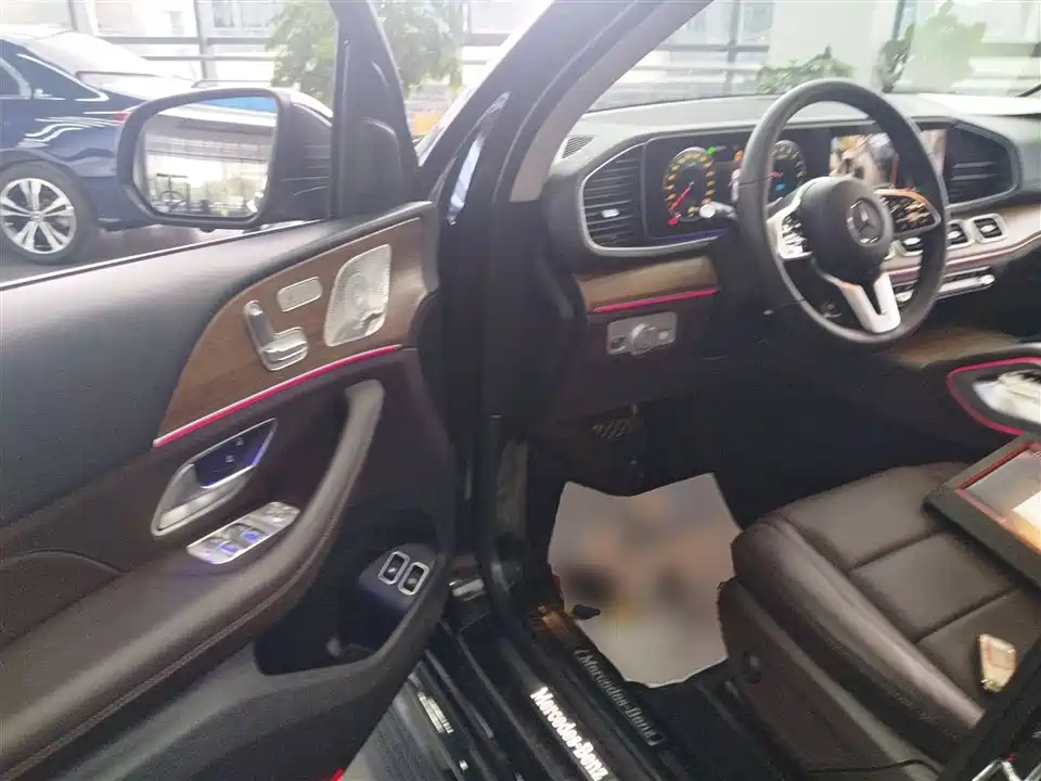 Mercedes-Benz GLE Mercedes-Benz GLE
