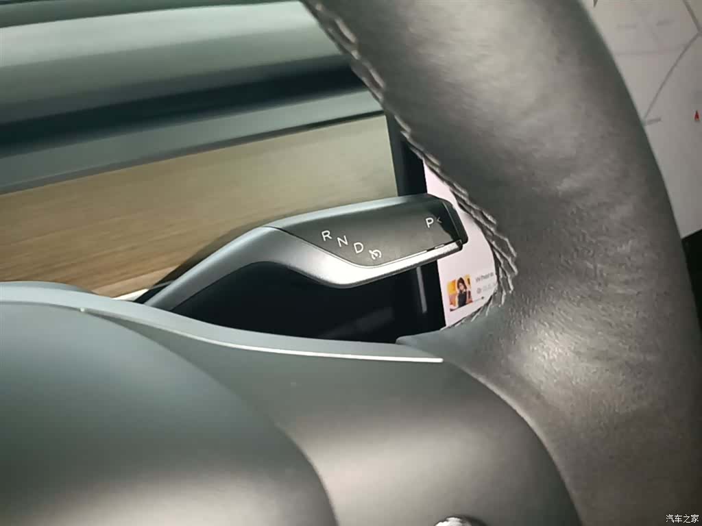 Tesla Model Y, 2021 14