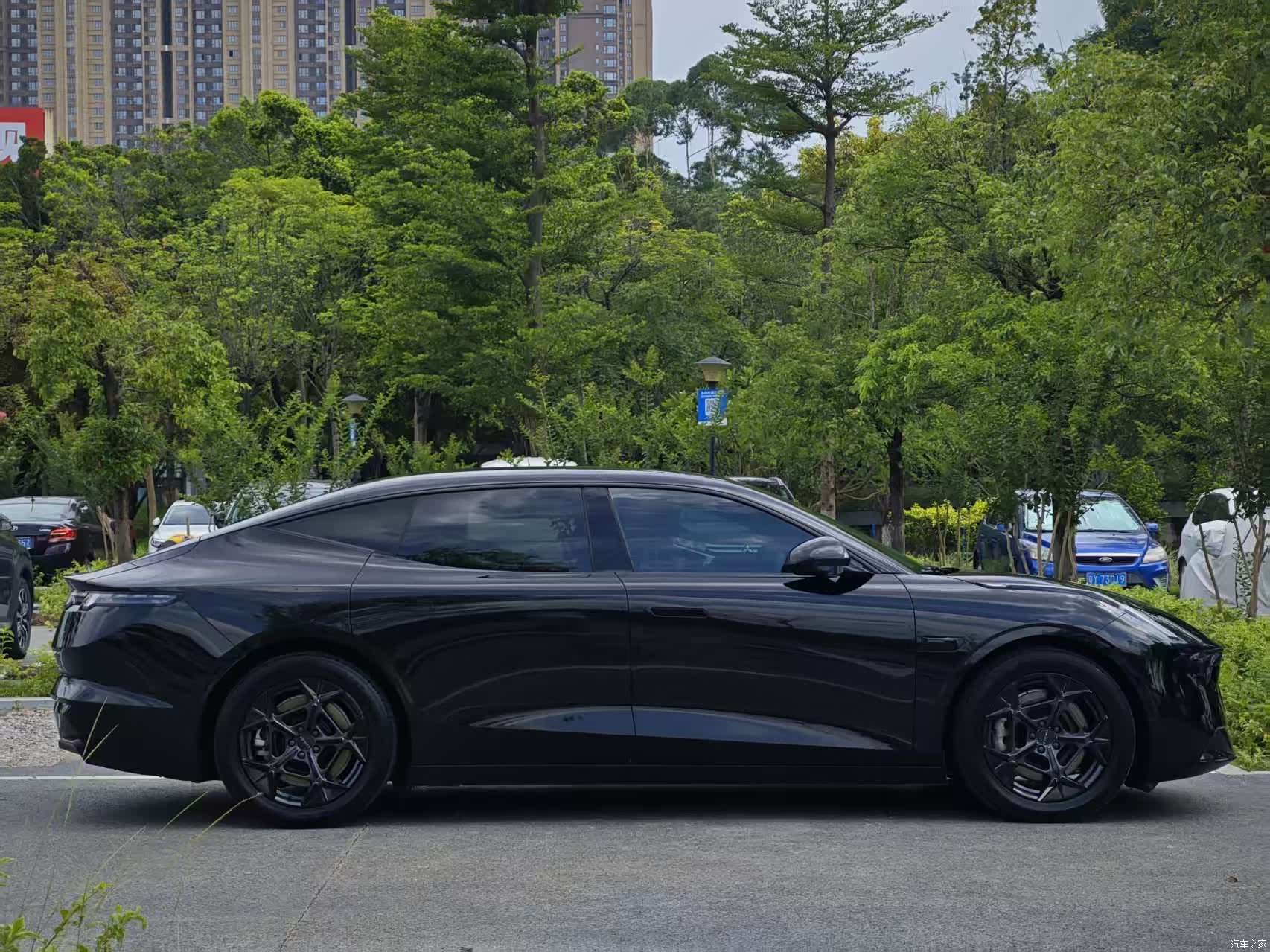 Lynk & Co Z10, 2024 21