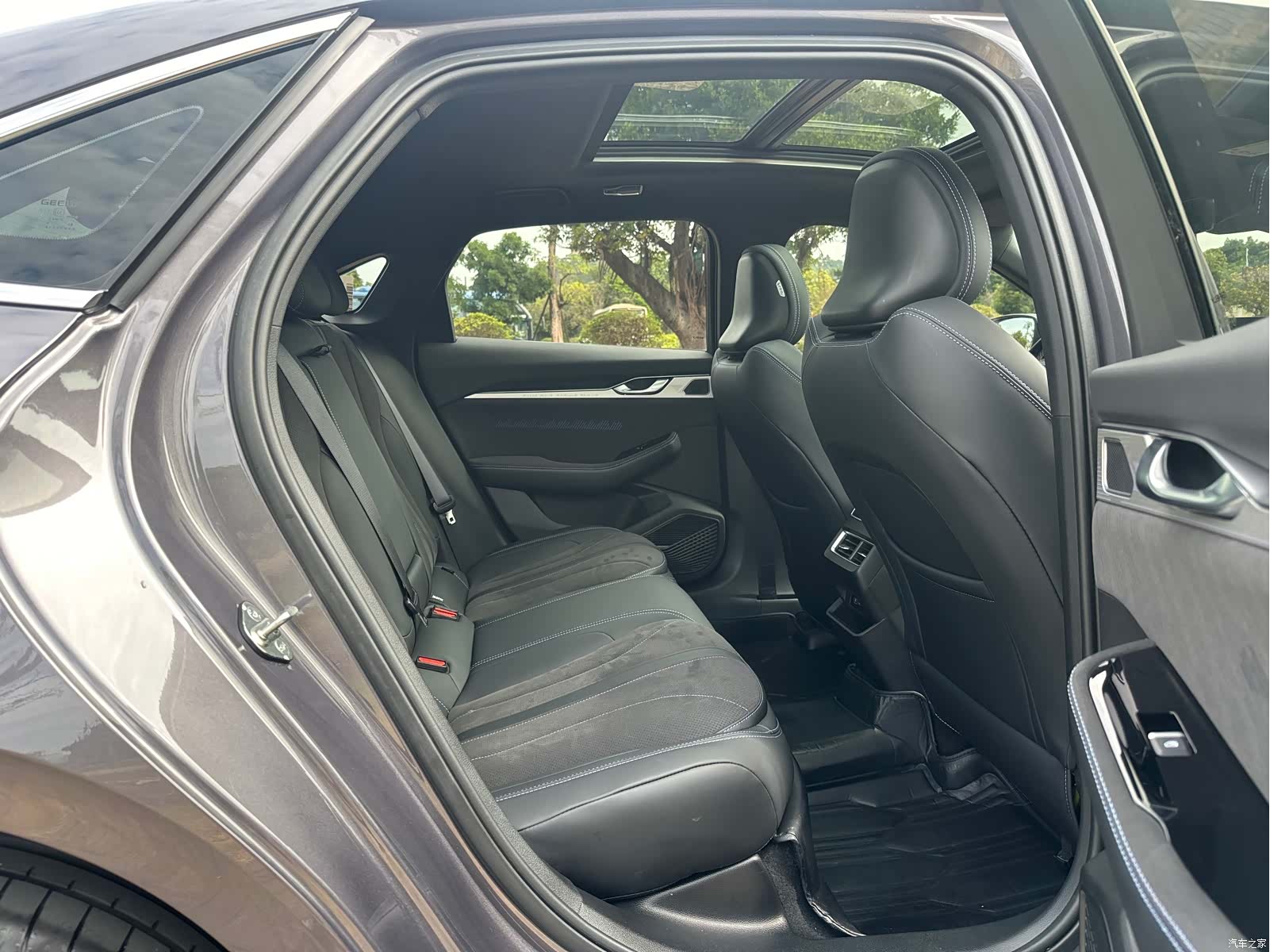 Geely Preface, 2025 11
