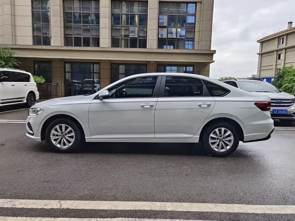 Volkswagen Lavida
