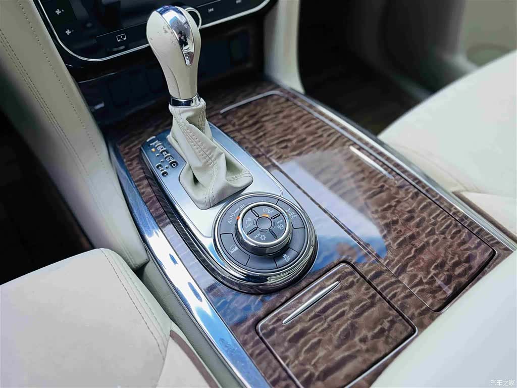 Nissan Patrol, 2018 9