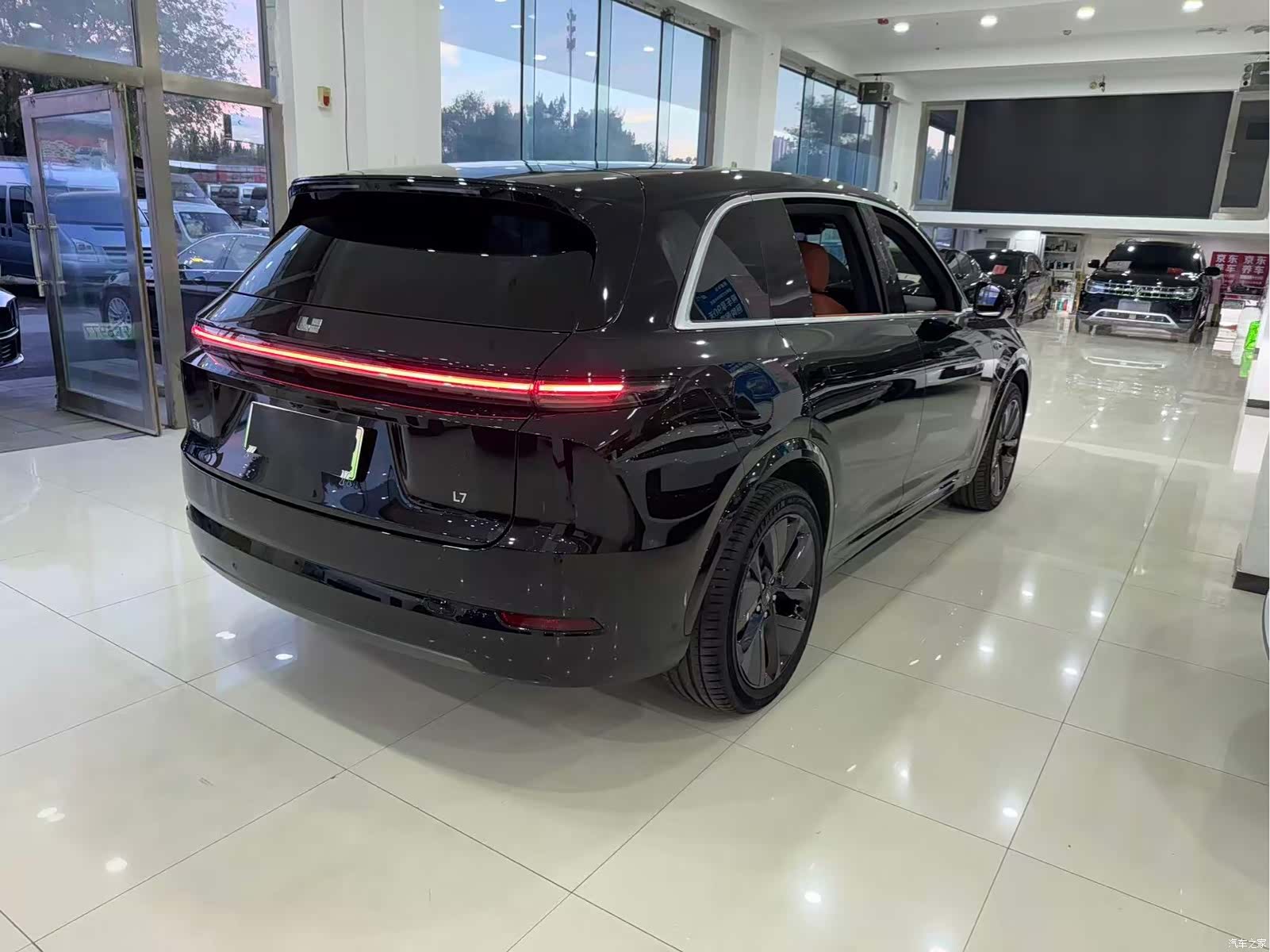 Li Auto L7, 2024 3