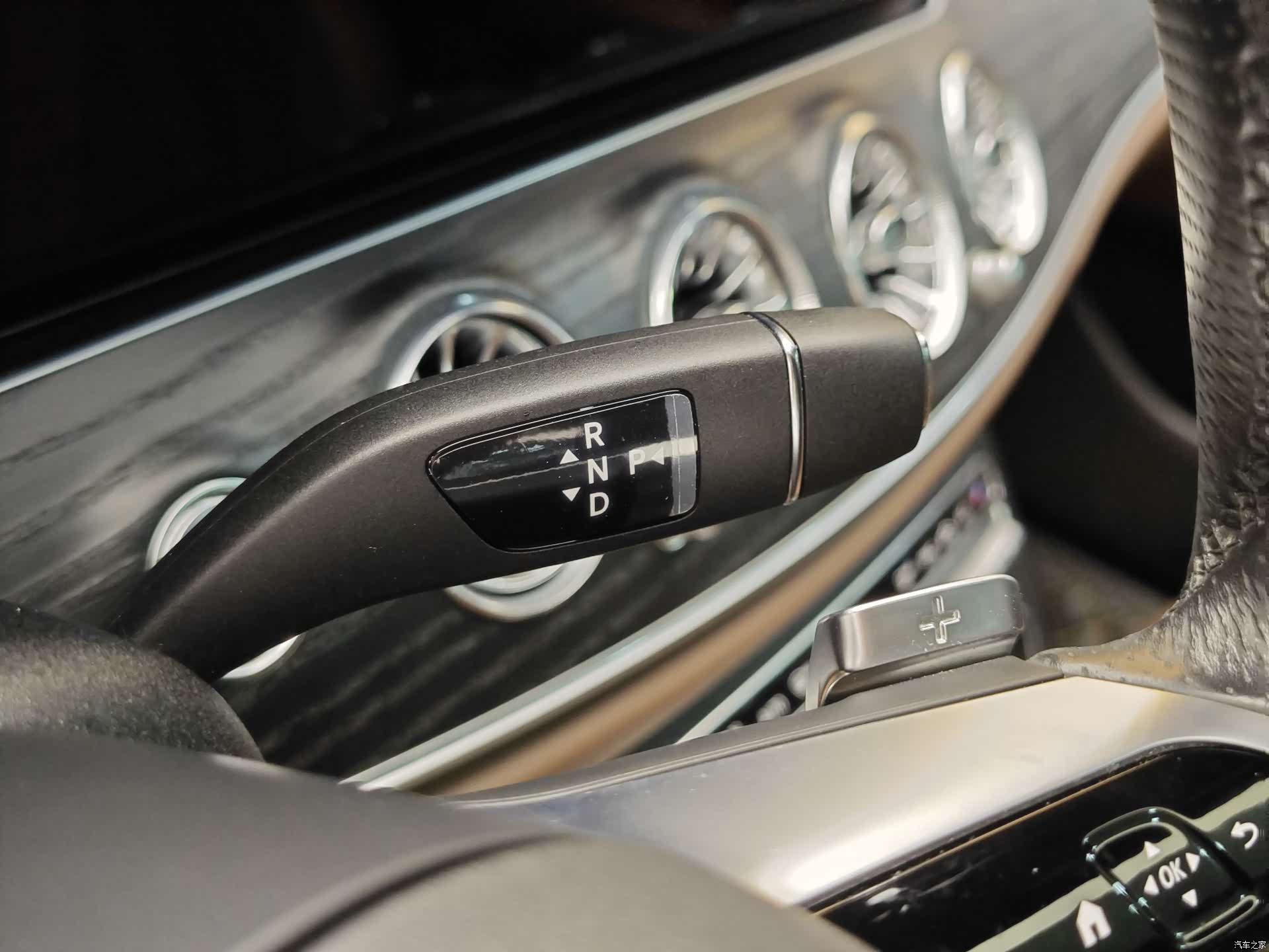 Mercedes-Benz E-Class, 2023 15