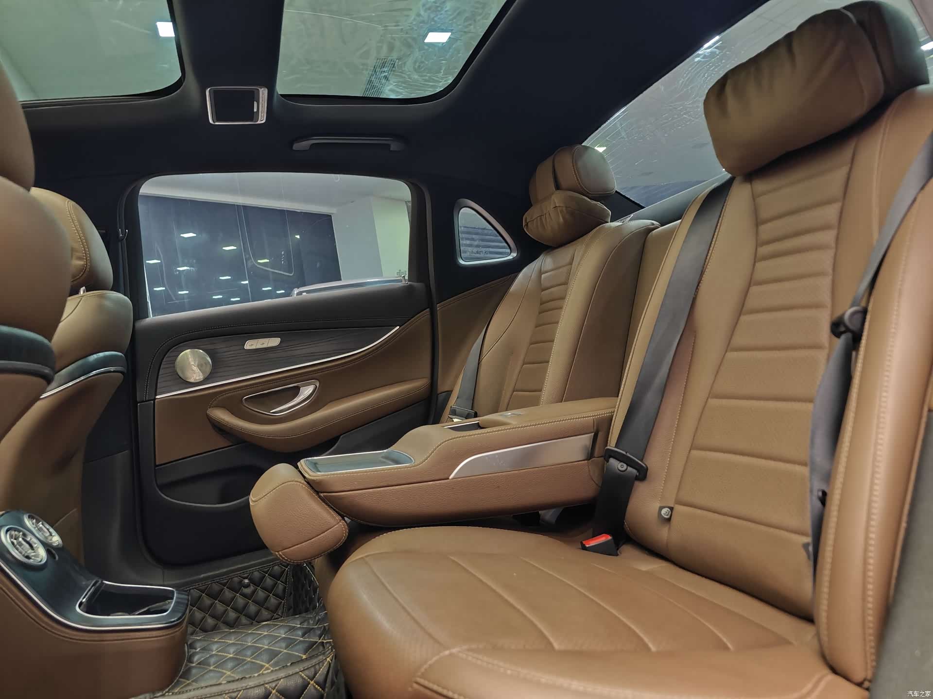 Mercedes-Benz E-Class, 2023 24