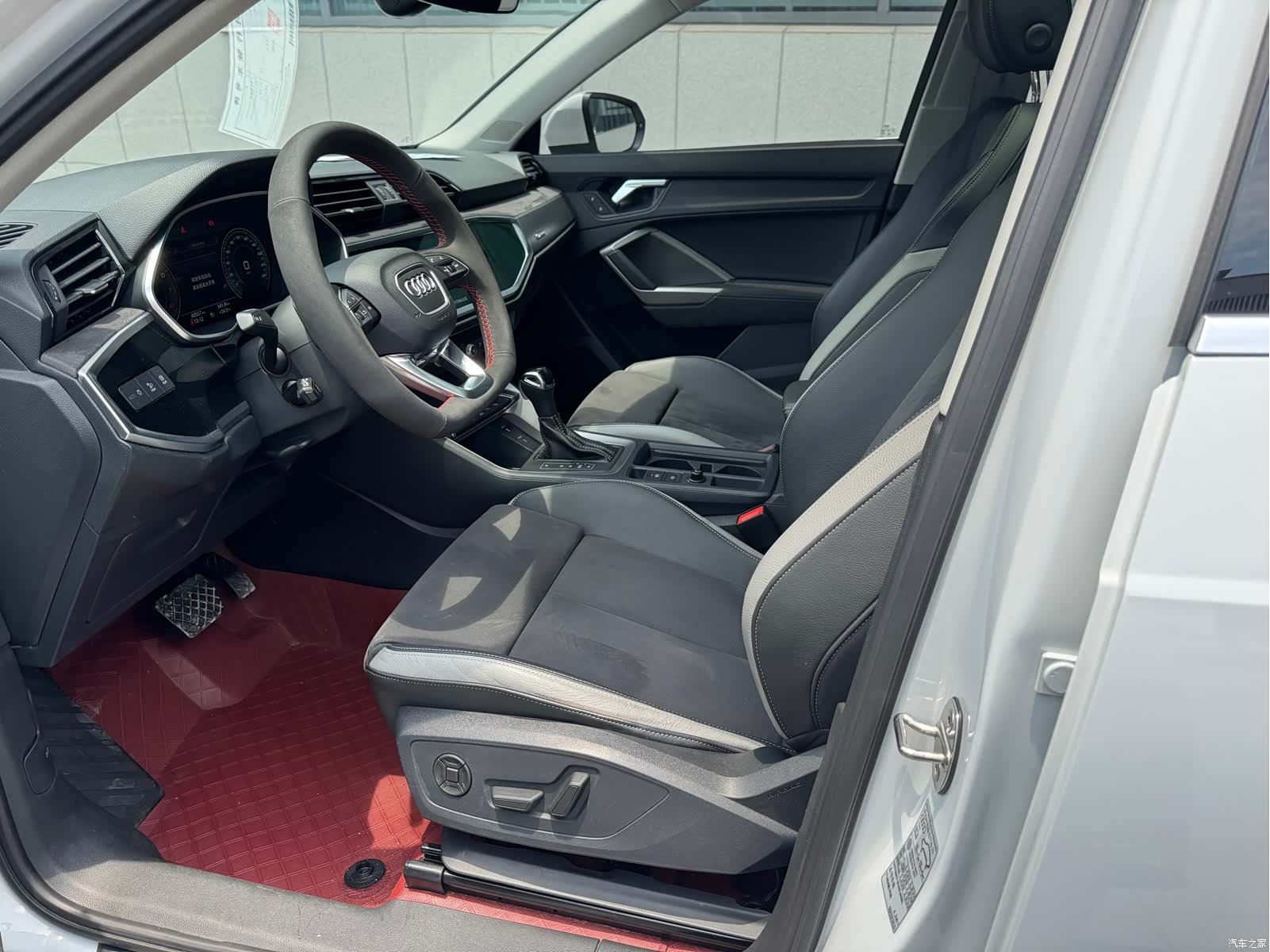Audi Q3, 2022 6