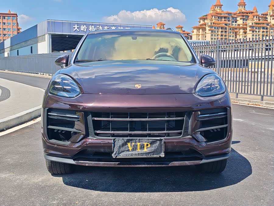 Porsche Cayenne 2016, фото 2