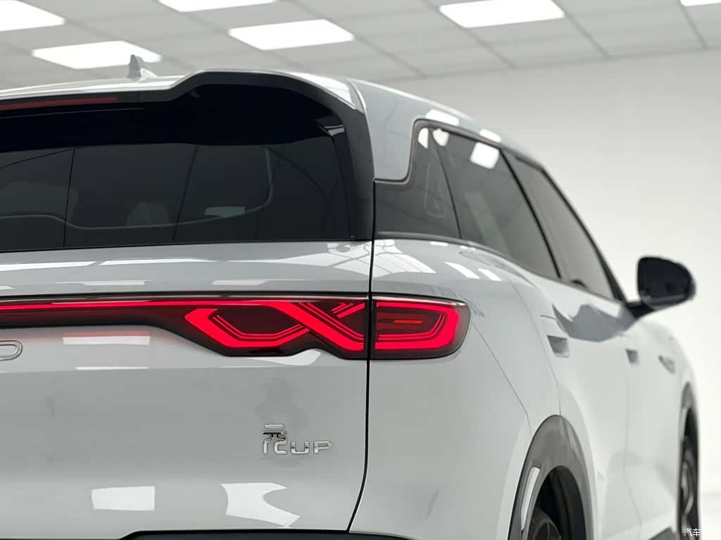 BYD Yuan, 2025 9
