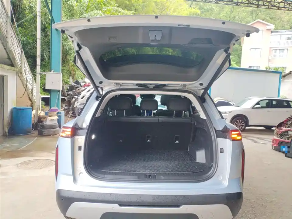 Chery Explore 06 C-DM