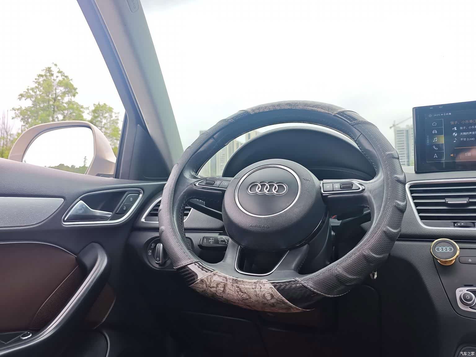 Audi Q3, 2013 3
