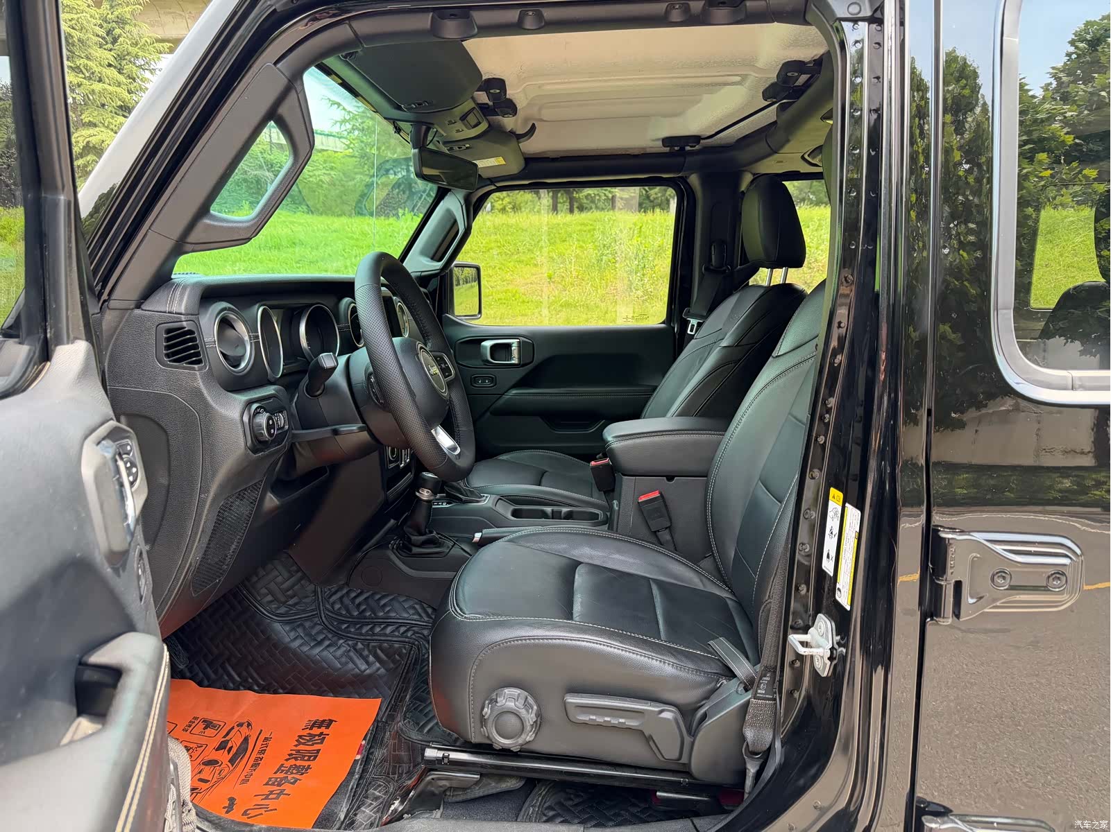 Jeep Wrangler, 2019 4