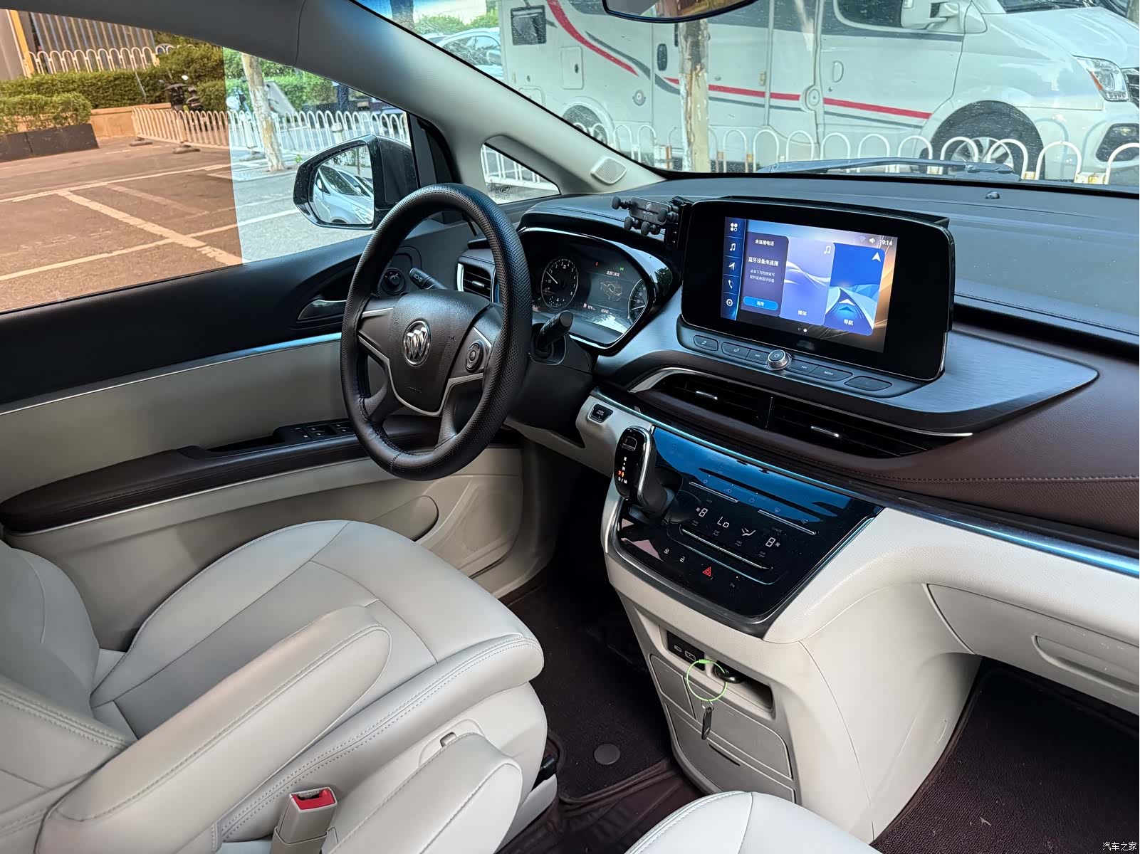 Buick GL8, 2021 21