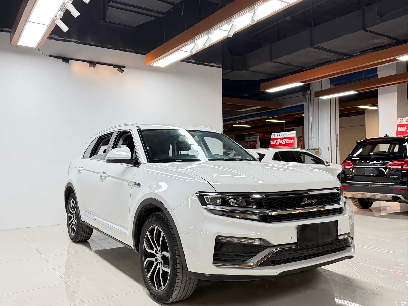 Zotye X7, 2017 3