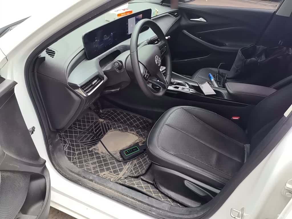 Buick Verano, 2022 15
