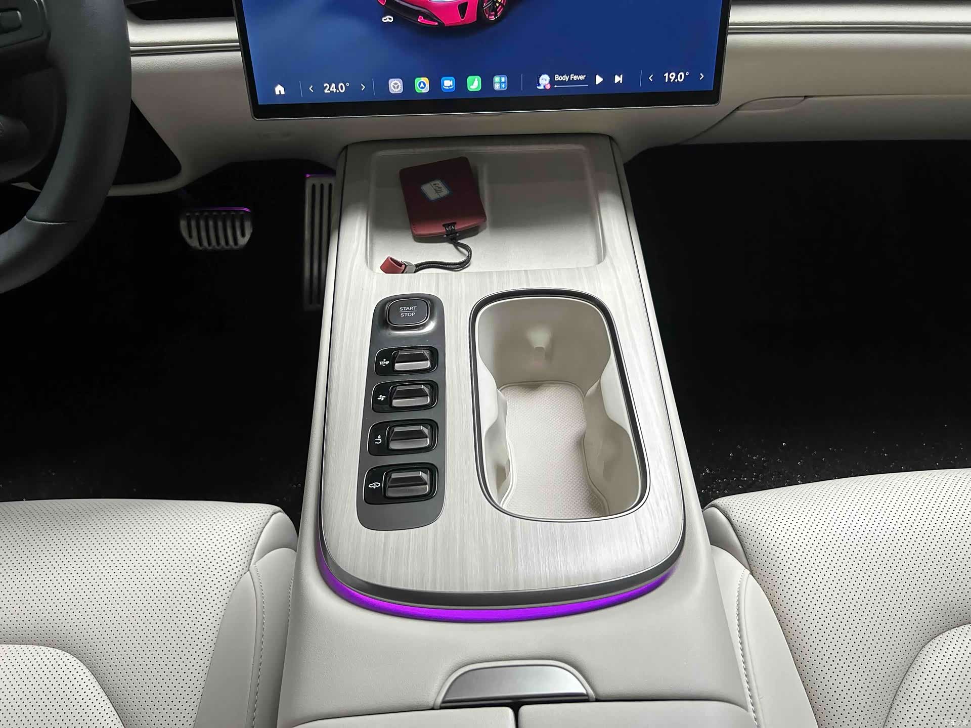 Xiaomi SU7, 2025 7