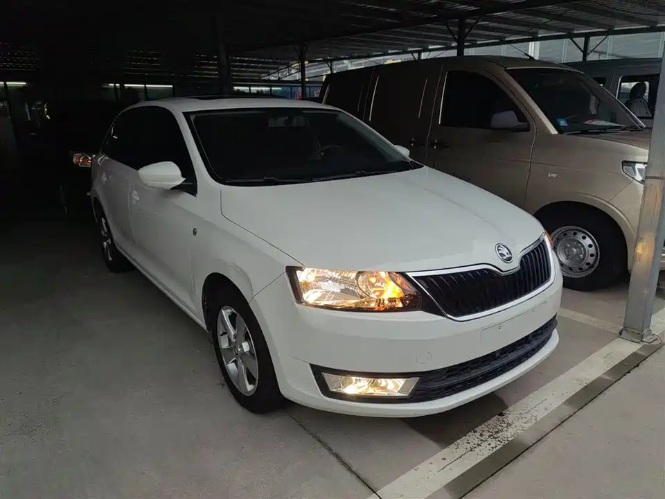 Skoda Xindong