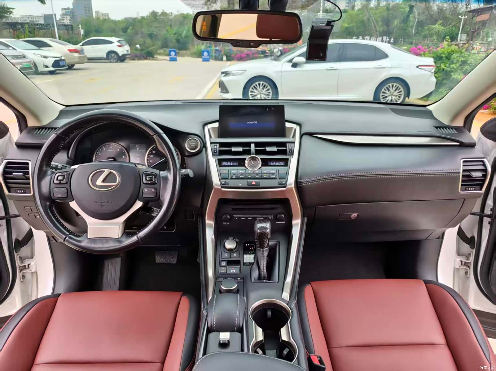 Lexus NX, 2016 9