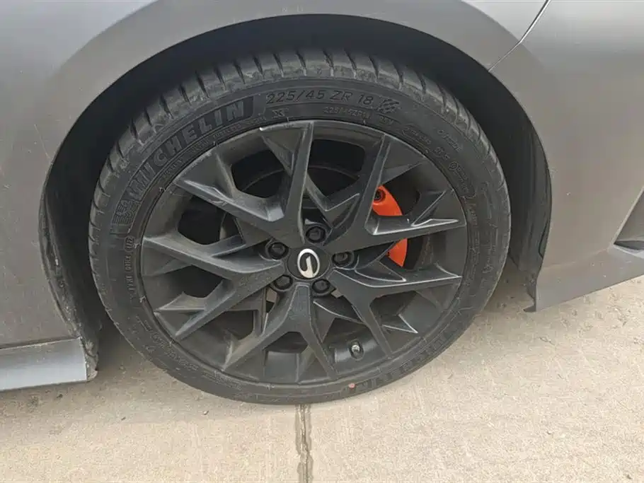 Trumpchi Shadow Leopard