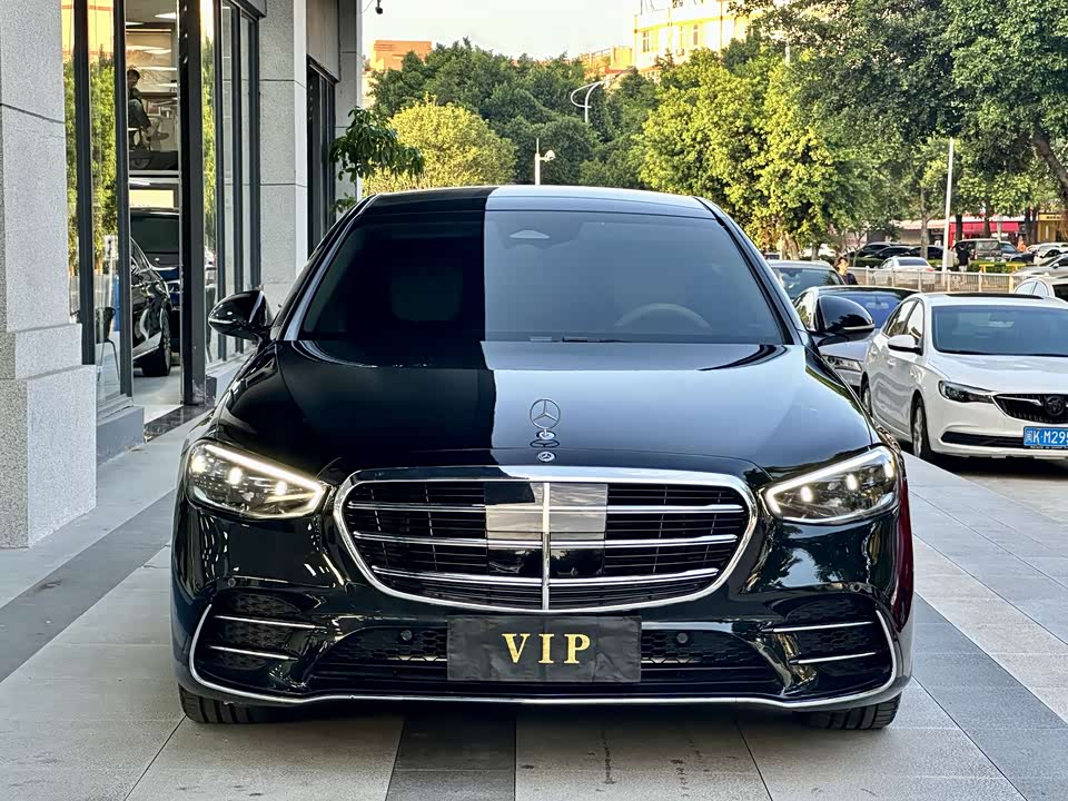 Mercedes-Benz S-class Mercedes-Benz S-class