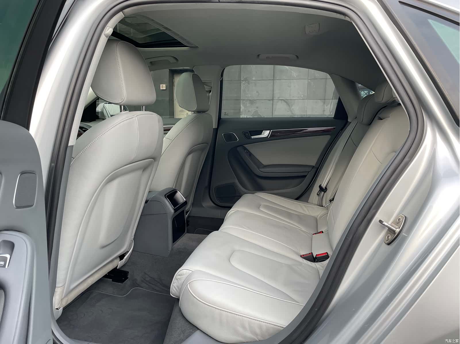 Audi A4L, 2014 7