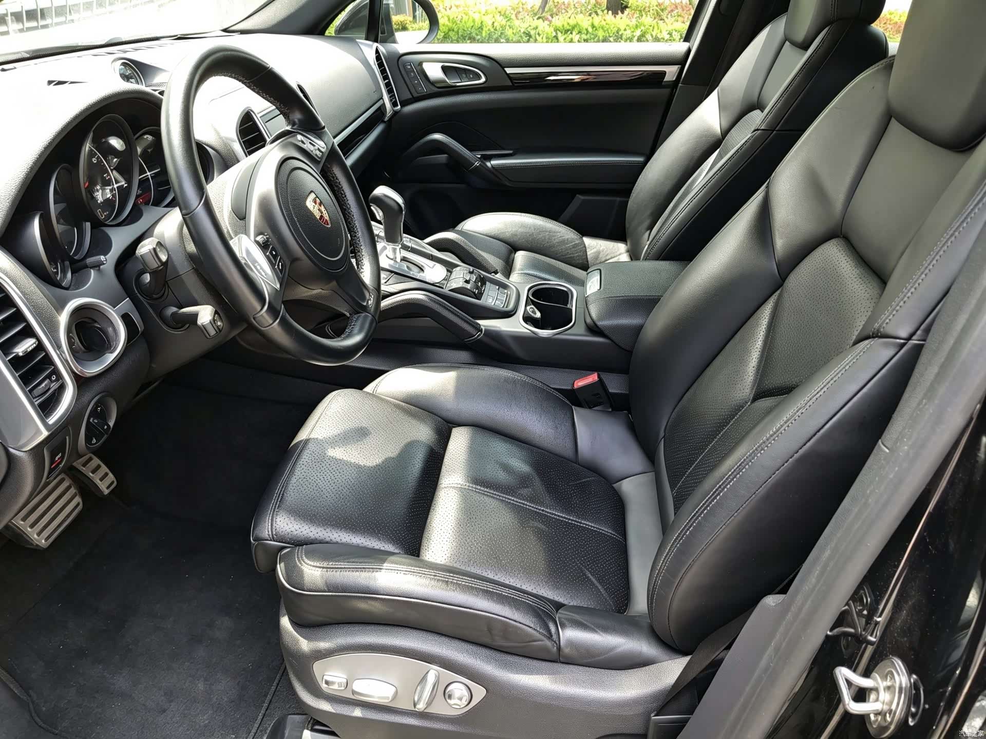 Porsche Cayenne, 2013 6
