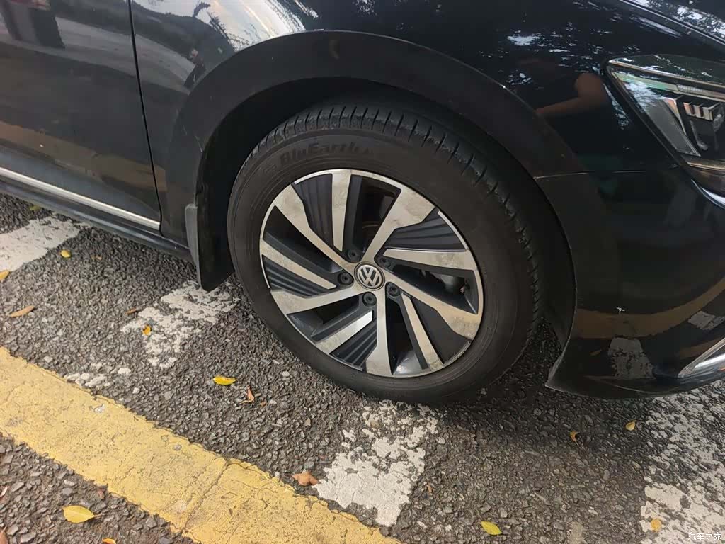 Volkswagen Passat, 2019 8