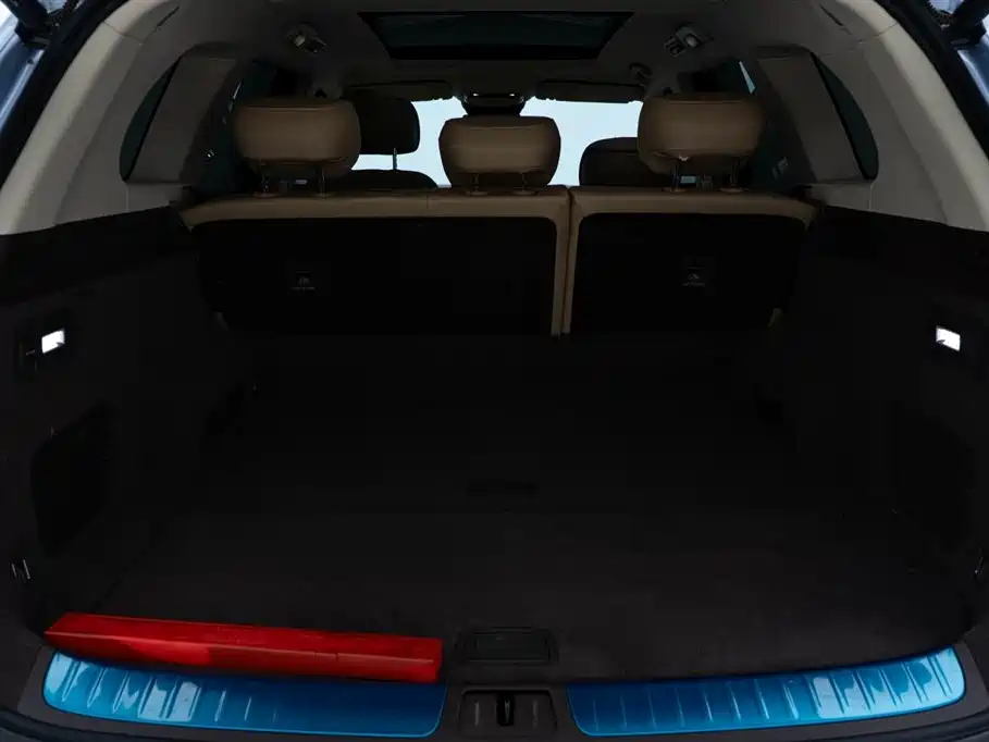 AITO Ask the world M7