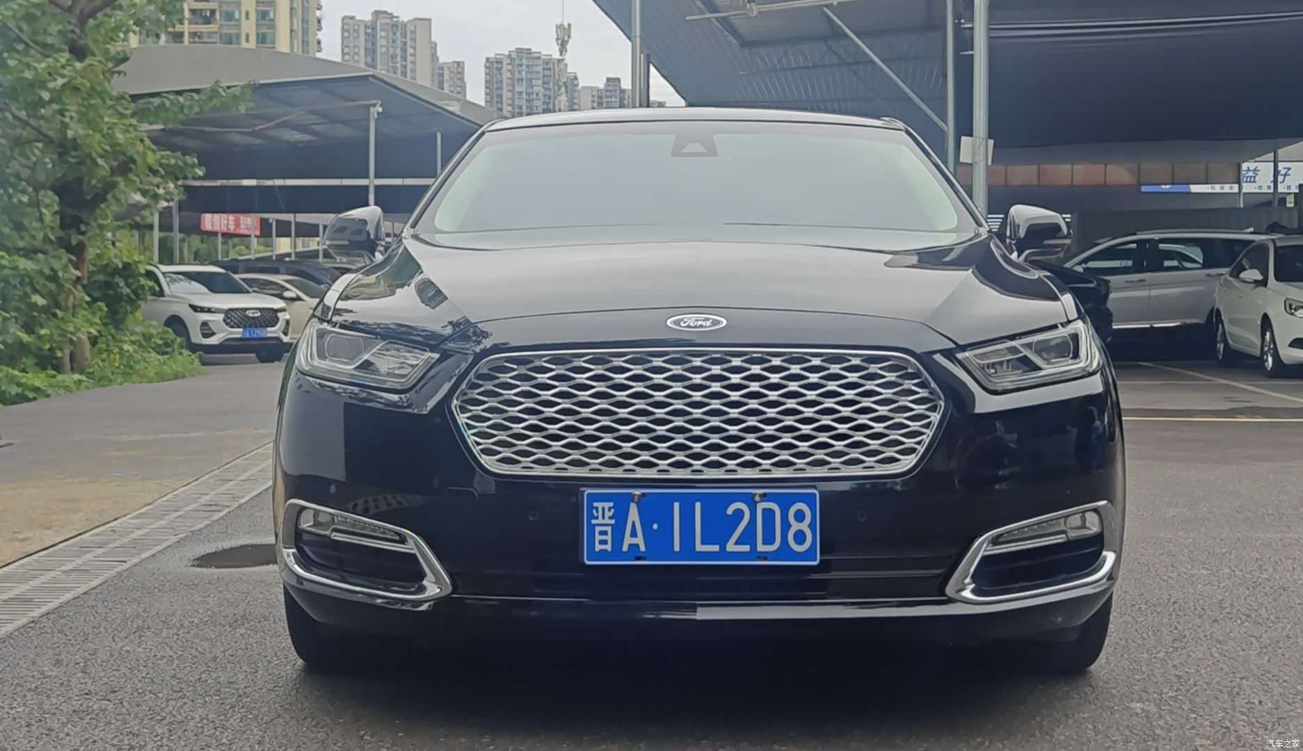 Ford Taurus, 2019 3