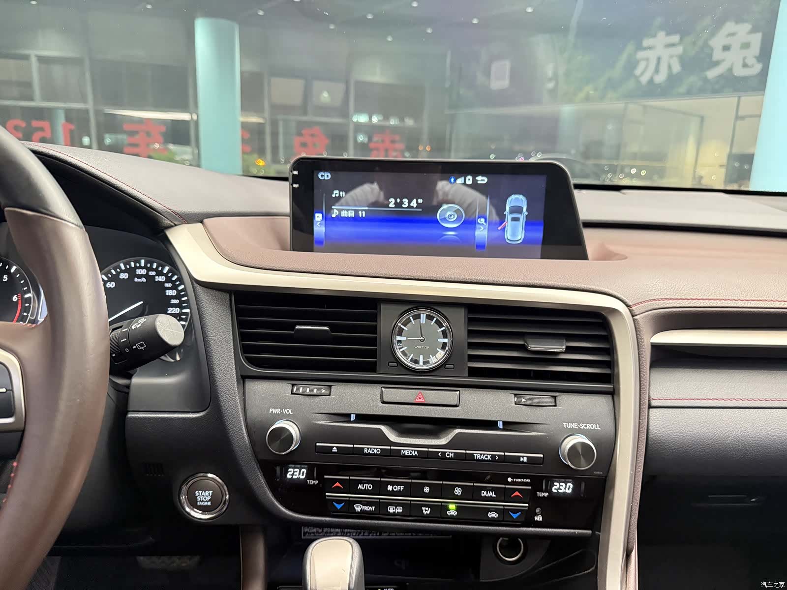 Lexus RX, 2018 10