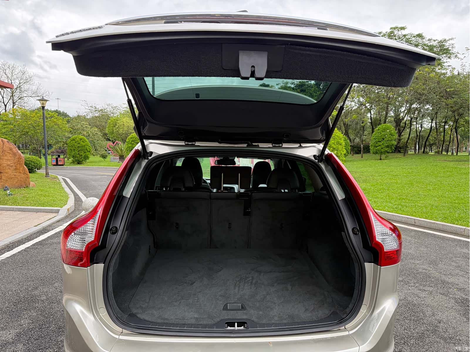 Volvo XC60, 2017 22