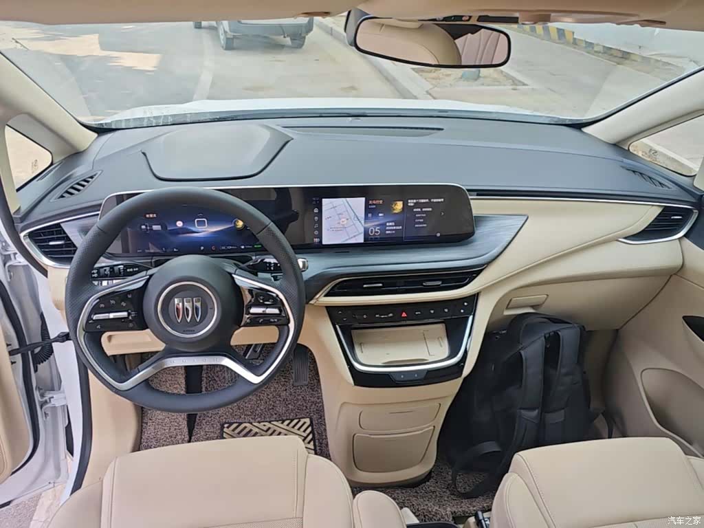 Buick GL8, 2025 6