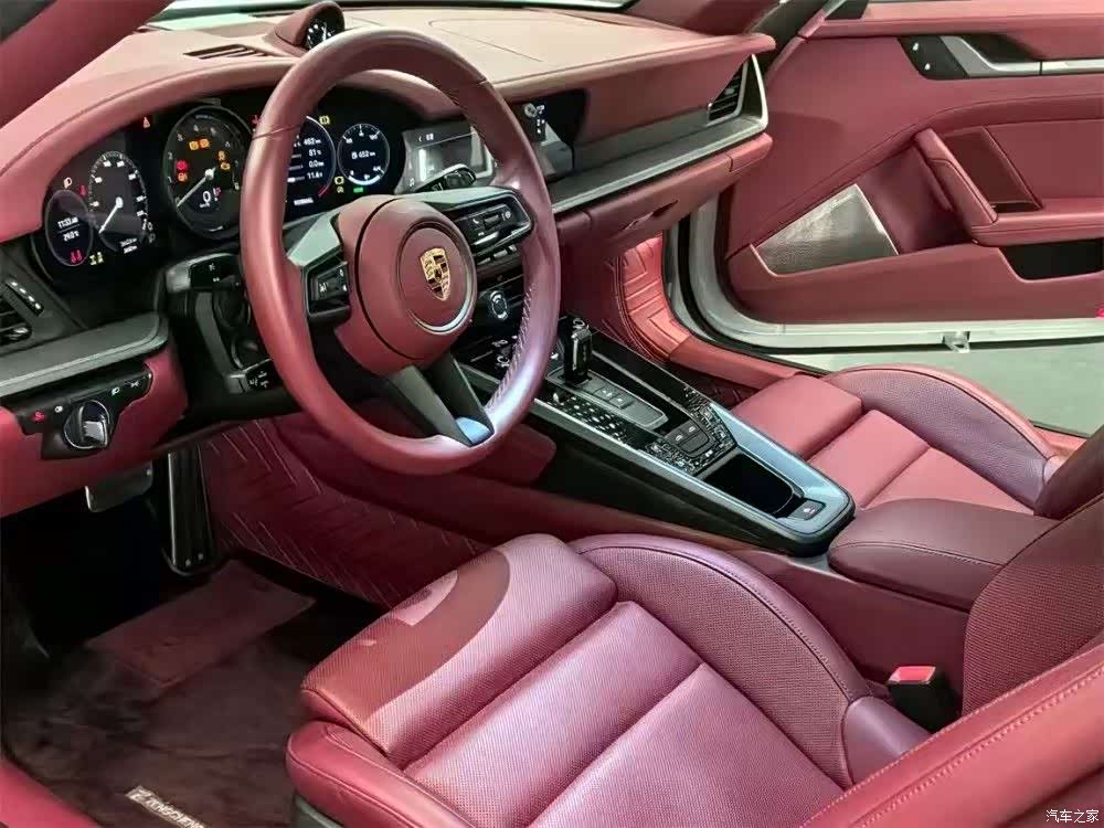 Porsche 911, 2022 3
