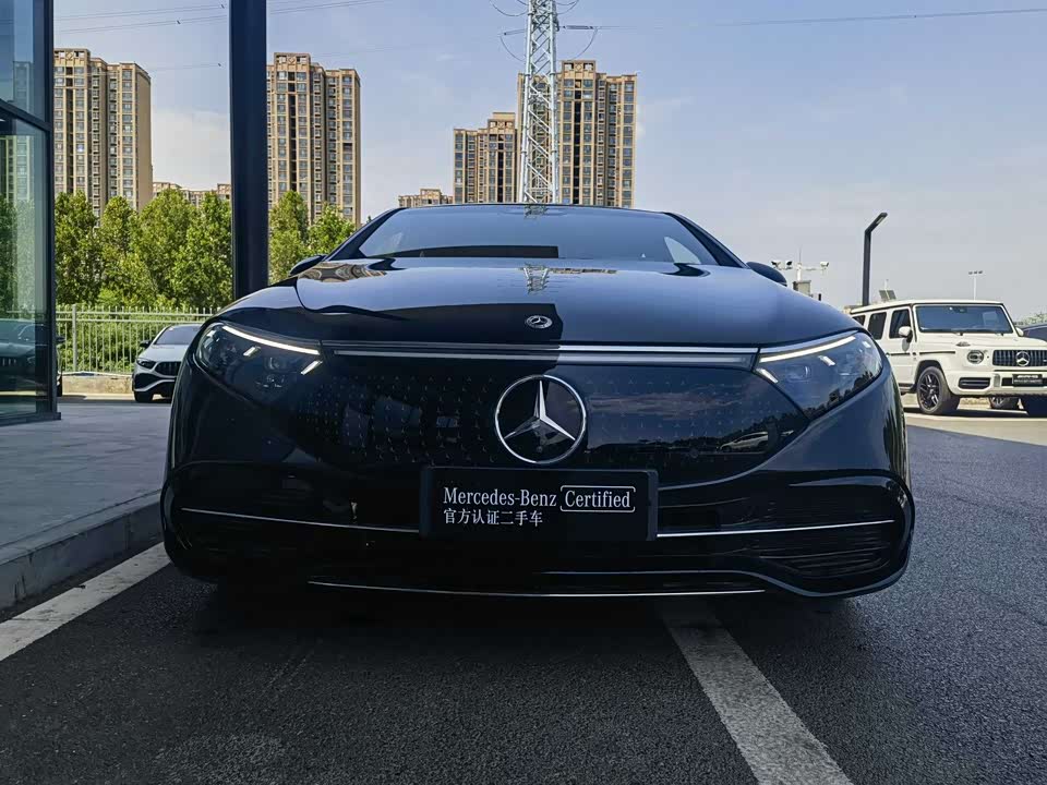 Mercedes-Benz EQS