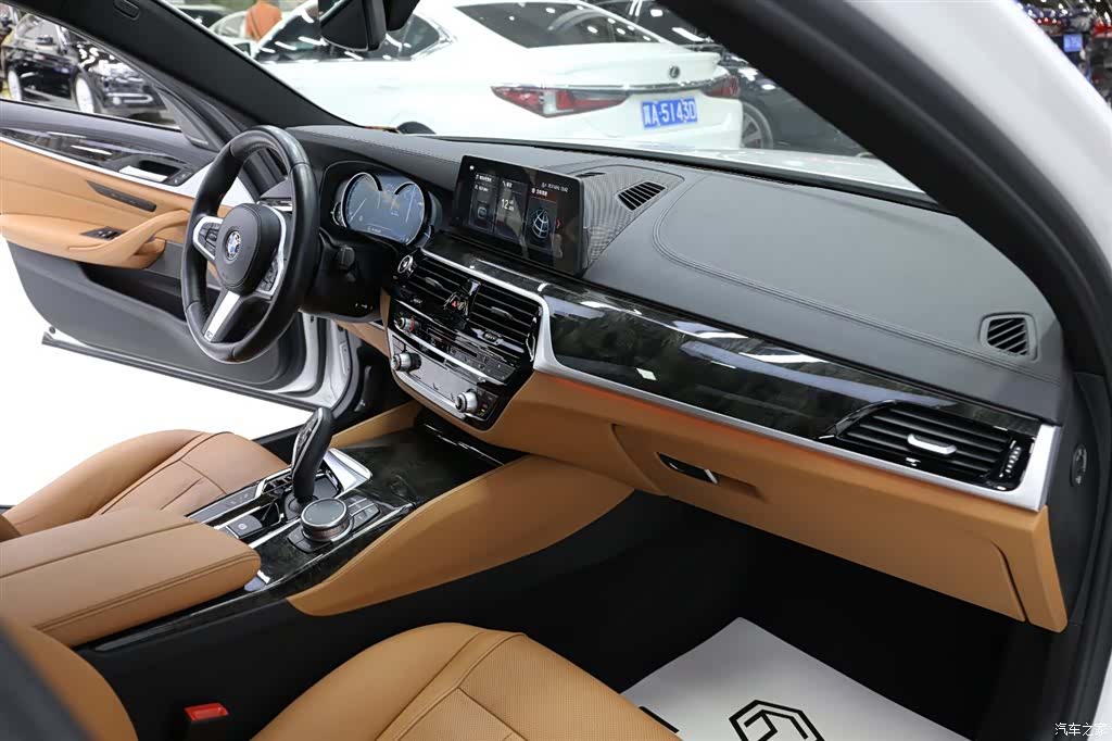 BMW 5 Series, 2018 18