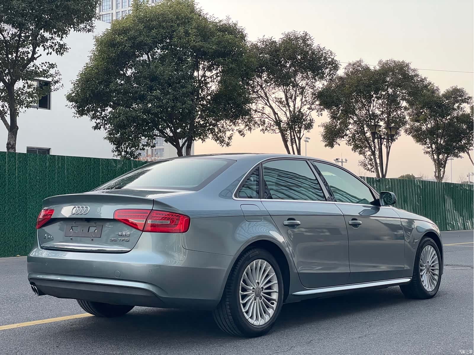 Audi A4L, 2015 17
