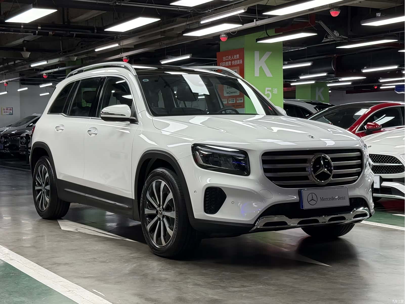 Mercedes-Benz GLB, 2024 2