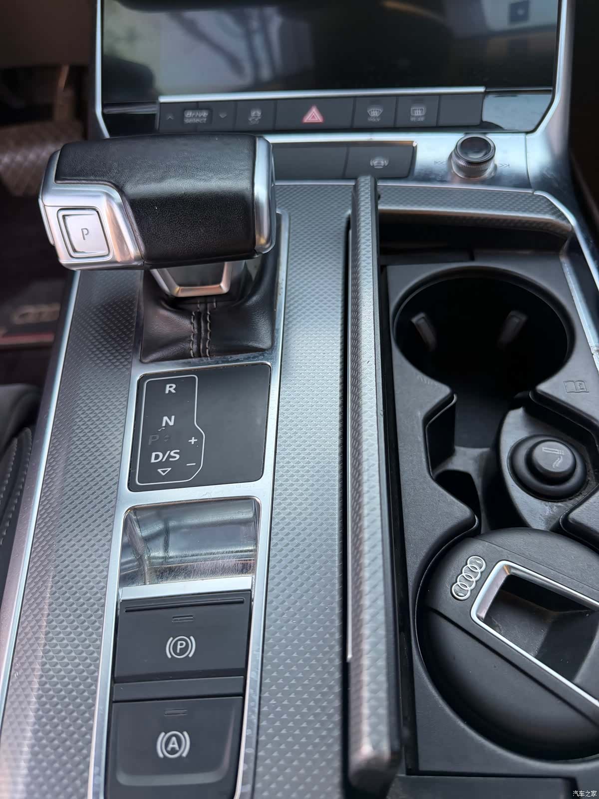 Audi A6L, 2019 23