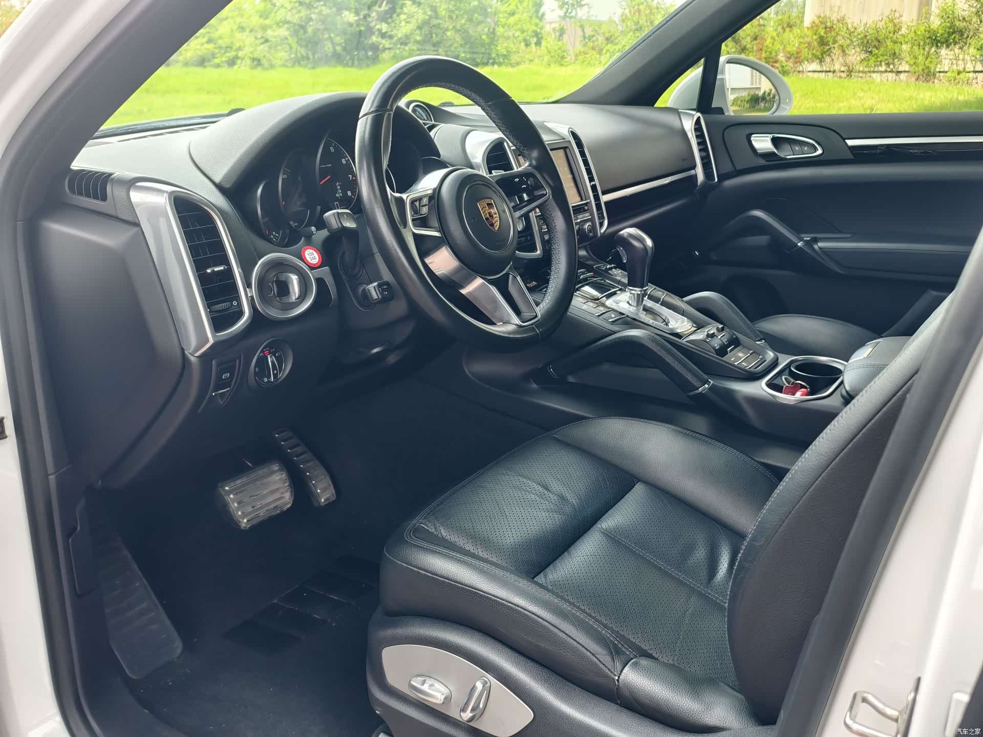 Porsche Cayenne, 2016 7