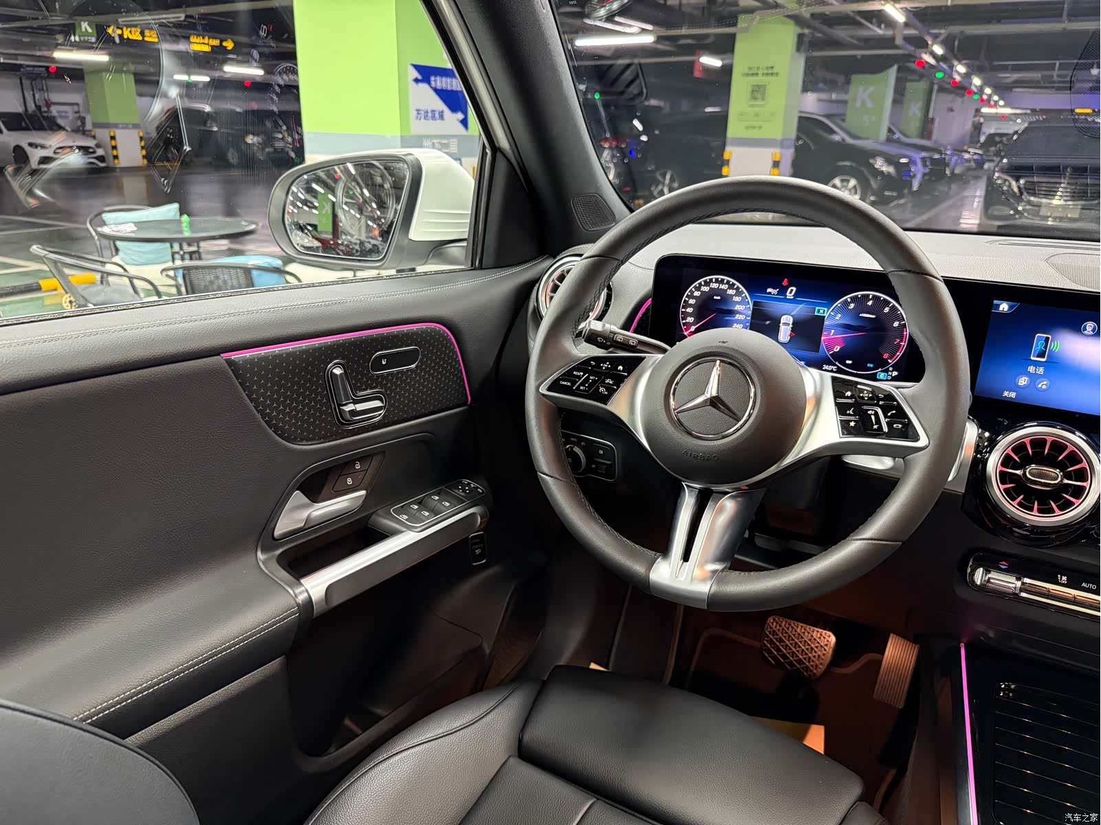 Mercedes-Benz GLB, 2024 все фото