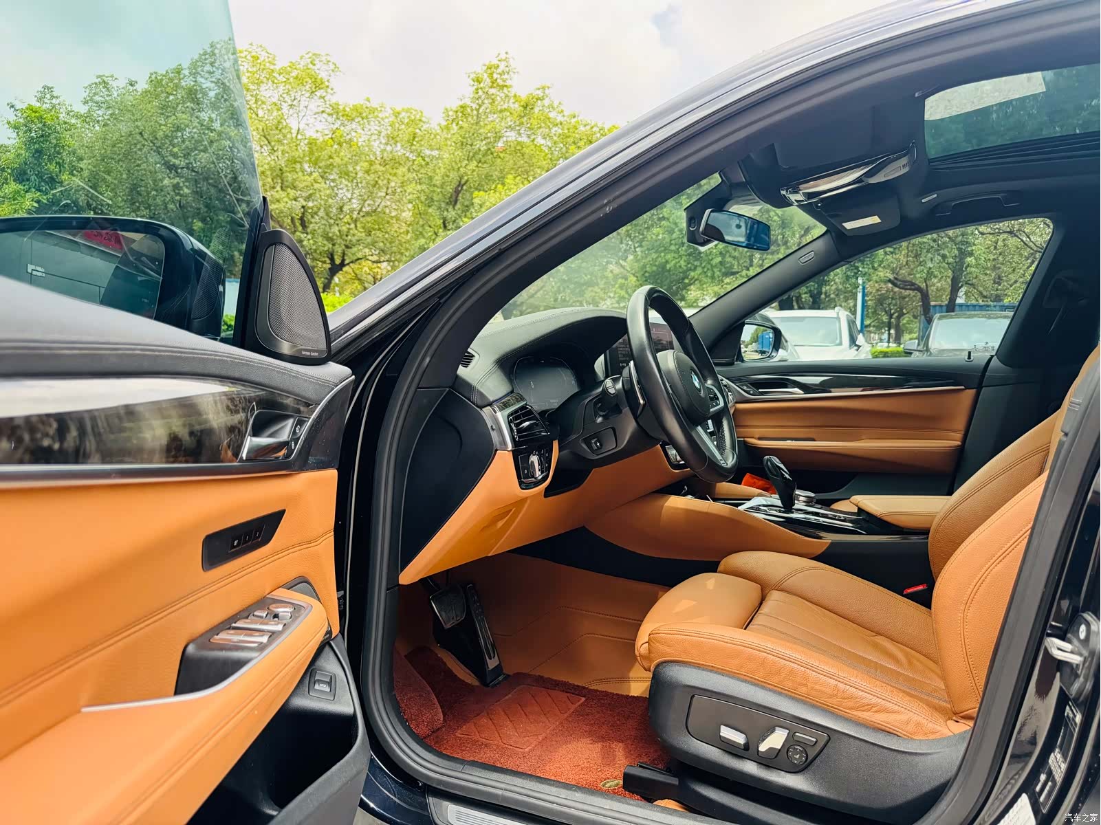 BMW 6 Series GT, 2023 4