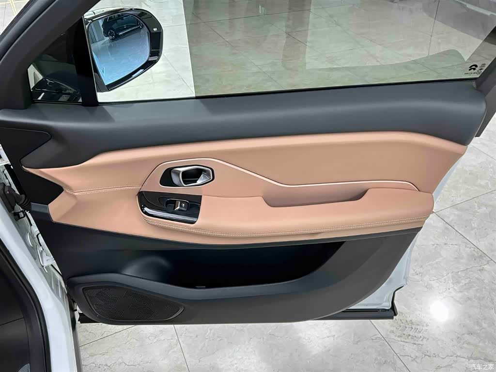 NIO ES8, 2019 12