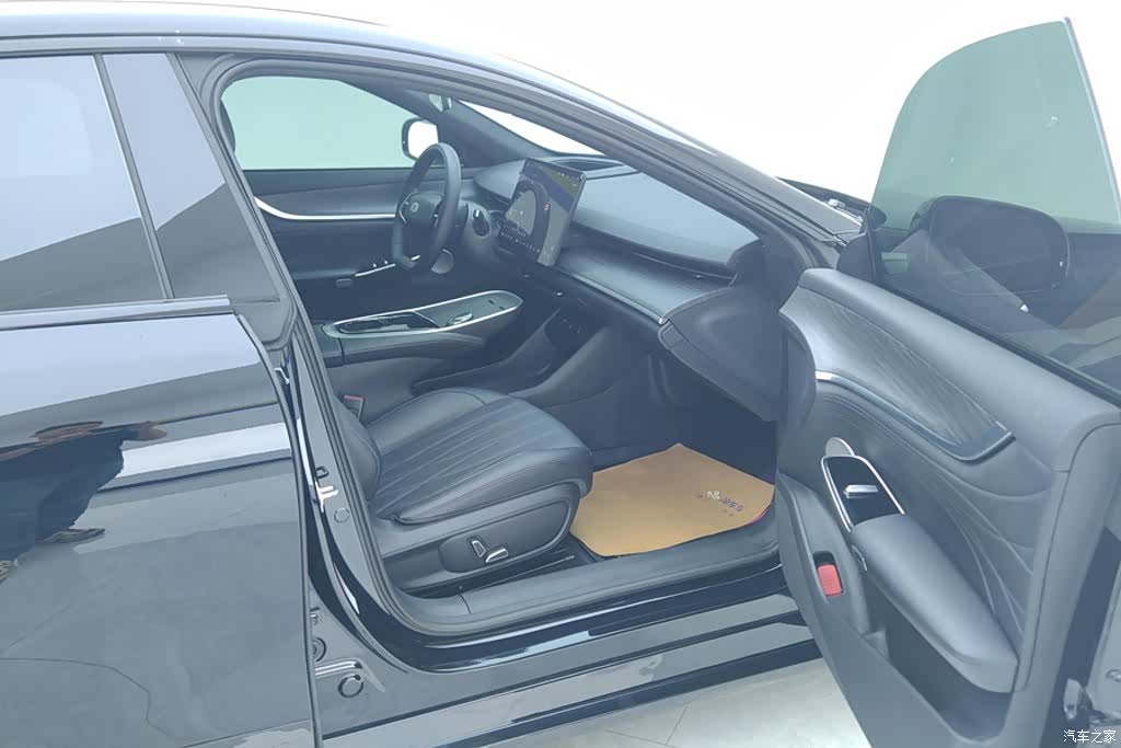 Changan Eado, 2024 8
