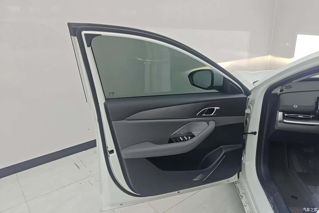 Geely A7, 2025 7