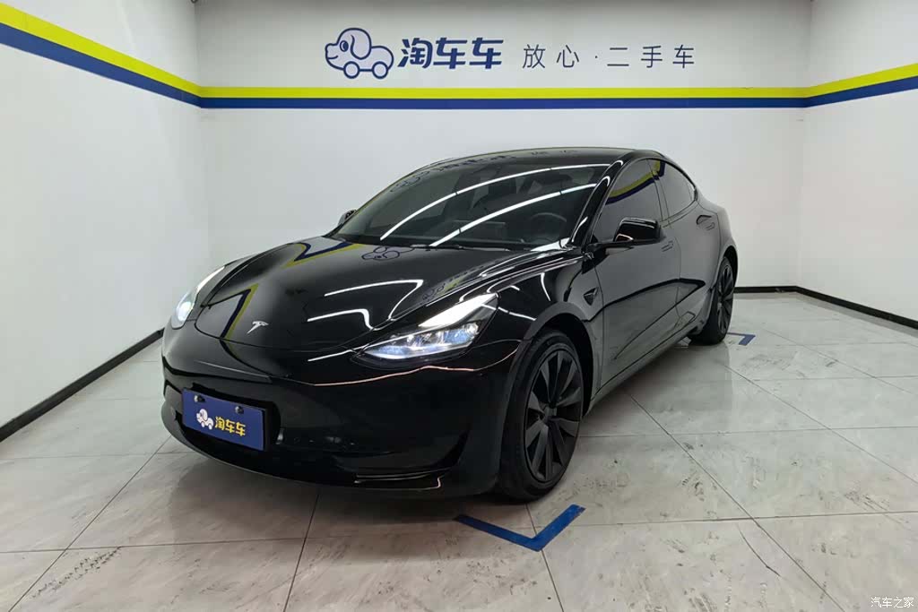 Tesla Model 3, 2023 1