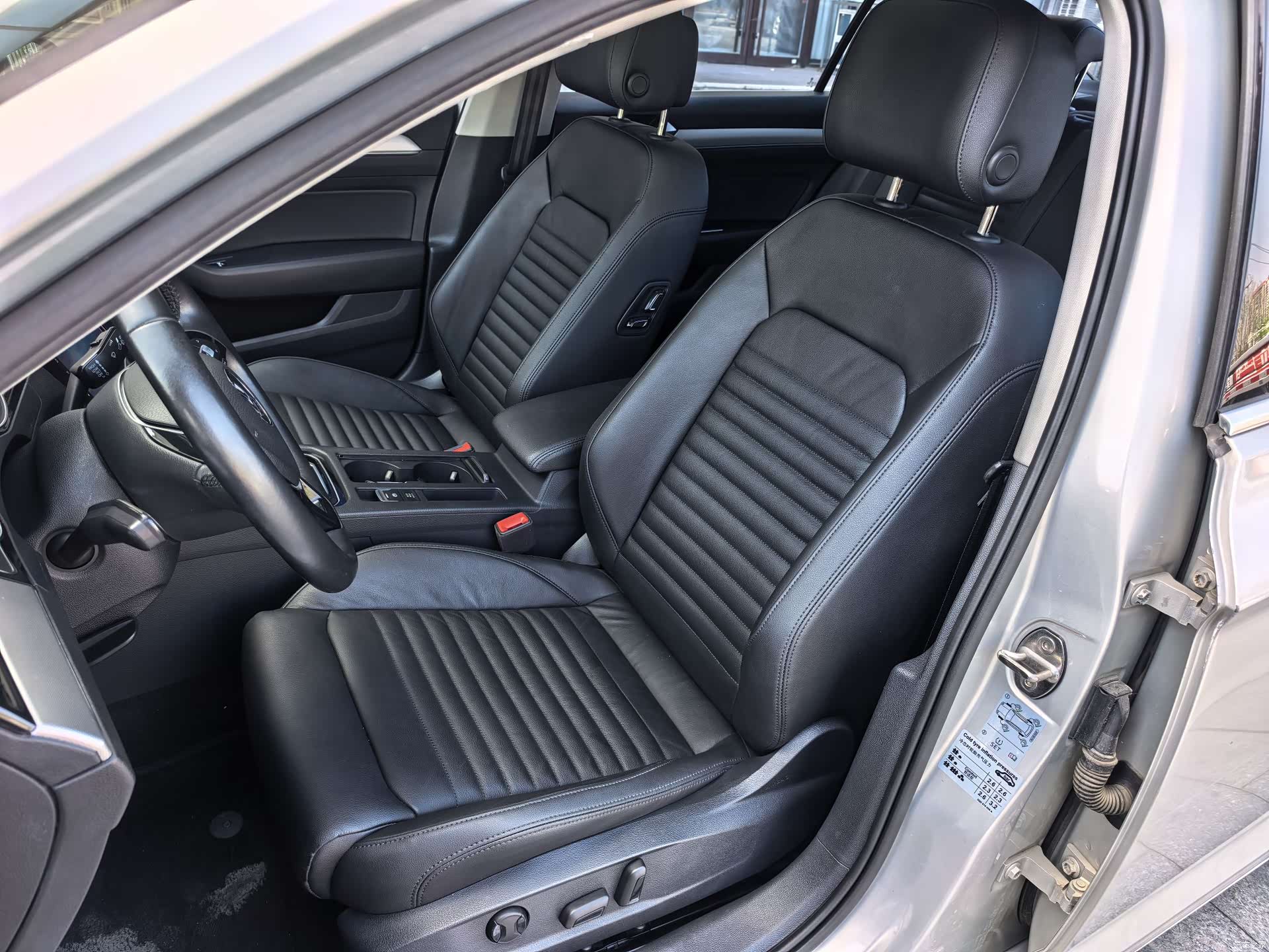 Volkswagen Magotan, 2017 11