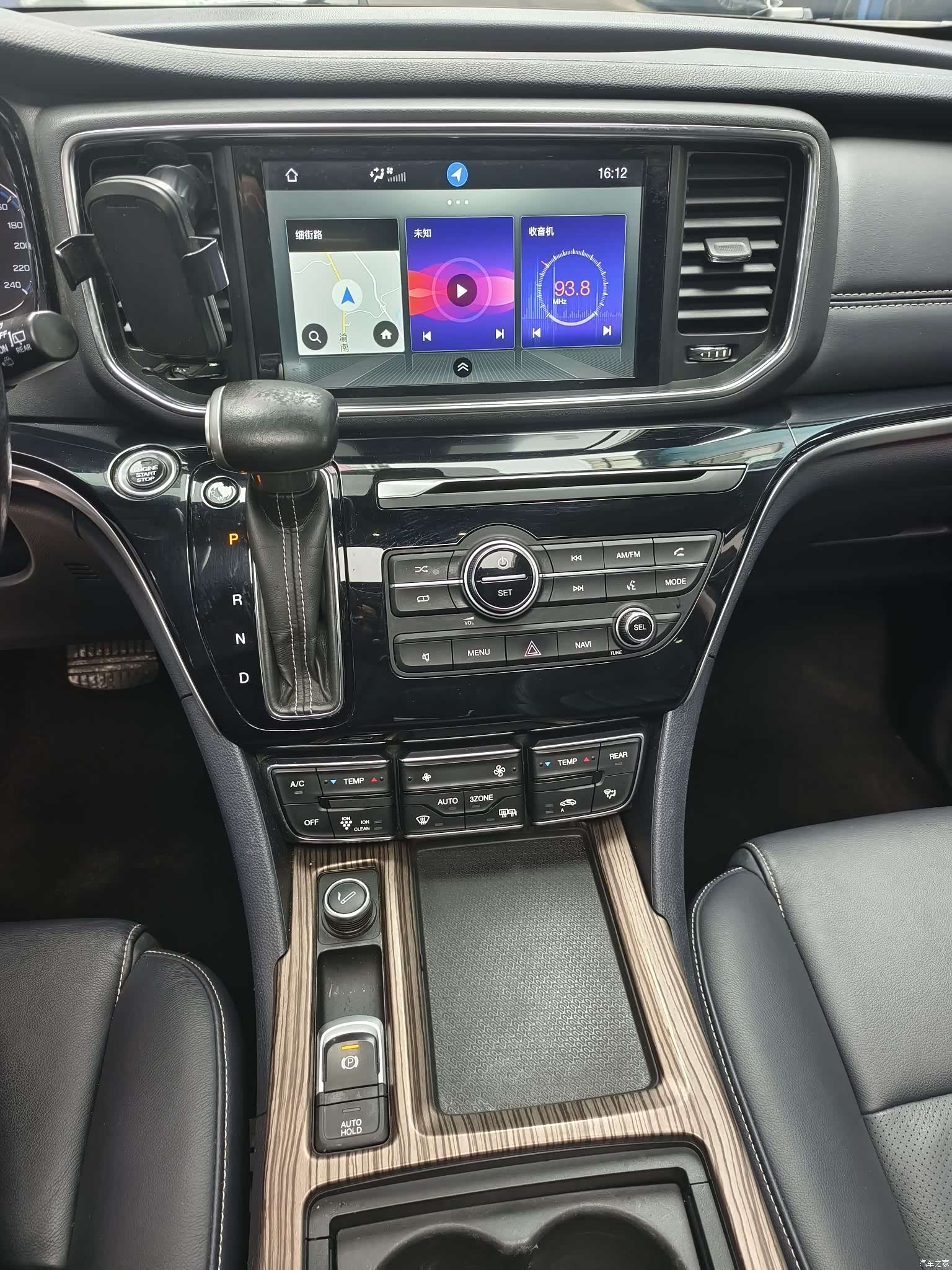 Trumpchi M8, 2019 6